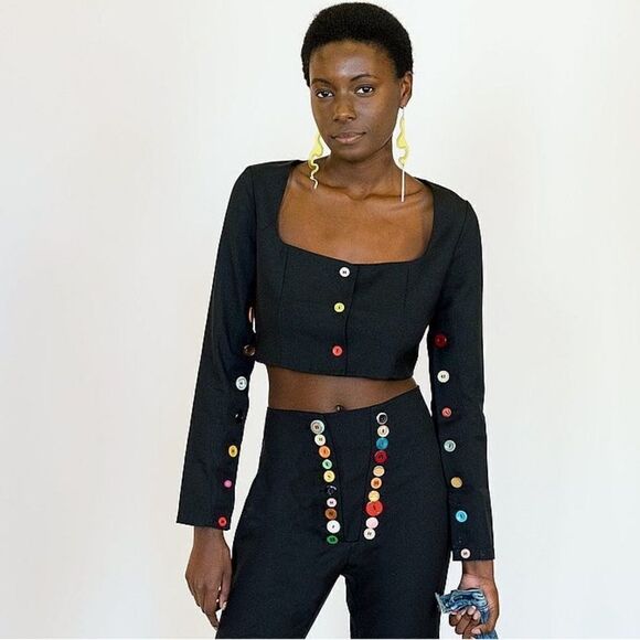 Tyler McGillivary Noni Button Rainbow Cropped Long Sleeve Top Black NWT - Picture 1 of 6